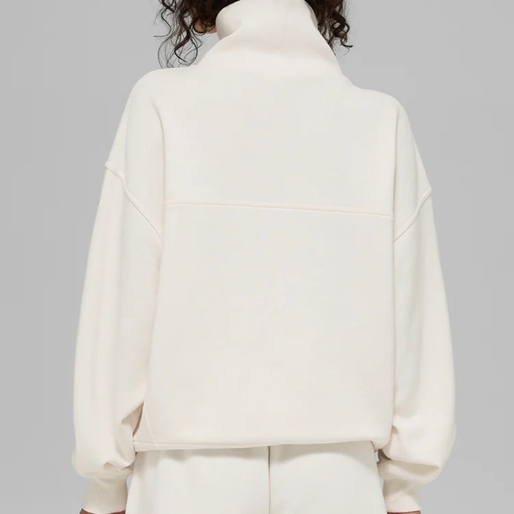 Alo Pullover - image 2